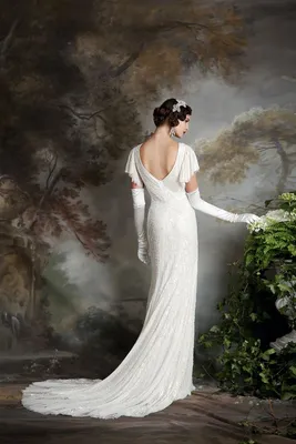 Мода из прошлого: свадебные платья 70-80 гг. в СССР | Victorian dress,  Dress, Fashion