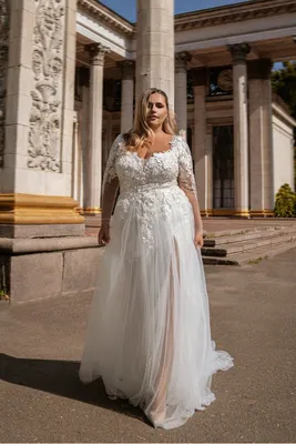 Свадебные платья больших размеров в Москве - купить свадебное платье для  полной невесты: каталог