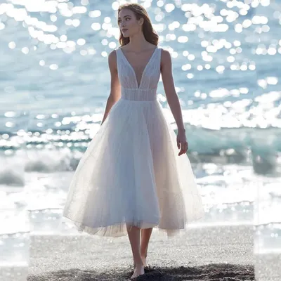 Свадебные платья больших размеров для полных невест в СПб - купить  недорогие платья для полных девушек