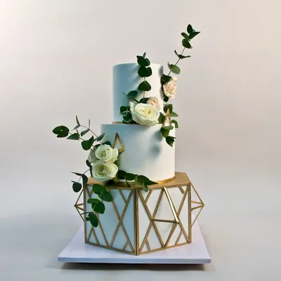 Неповторимые свадебные торты двухъярусные с изысканным дизайном
