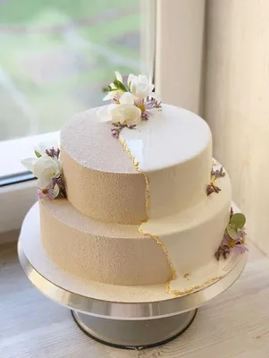 Очаровывающие свадебные торты двухъярусные, чтобы вас поразило мастерство