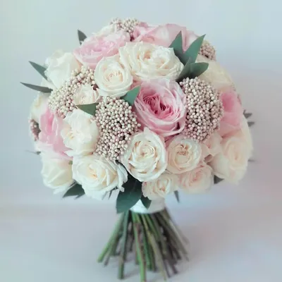 Букет невесты из роз - 19 шт. за 11 190 руб. | Бесплатная доставка цветов  по Москве