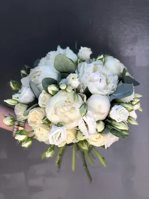 Свадебный букет из маттиолы, эустомы, розы Пимпенелы купить в Любани,  закажи, а мы доставим.