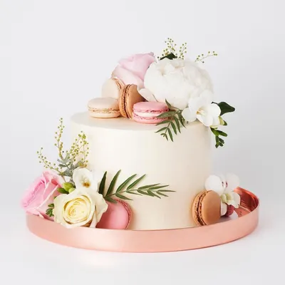 Торт на свадьбу маленький с живыми цветами | Desserts, Baking, Food