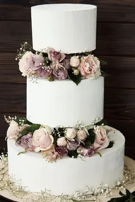 Свадебные торты с цветами – купить с доставкой в Москве