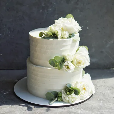 Свадебный торт с розами 24071321 стоимостью 17 500 рублей - торты на заказ  ПРЕМИУМ-класса от КП «Алтуфьево»