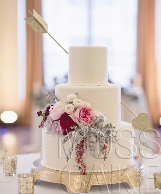 Свадебный ярусный торт | Classic wedding cake, Modern wedding cake, Dream  wedding cake