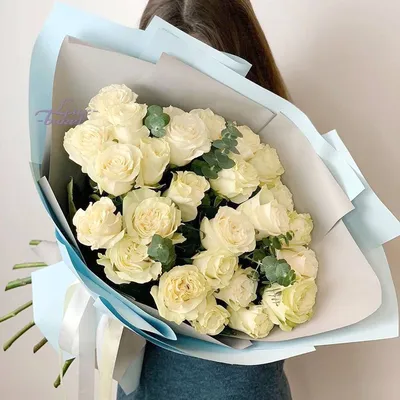 К чему дарят розовые розы? Символ подарка розовых роз родным и близким |  Блог Семицветик