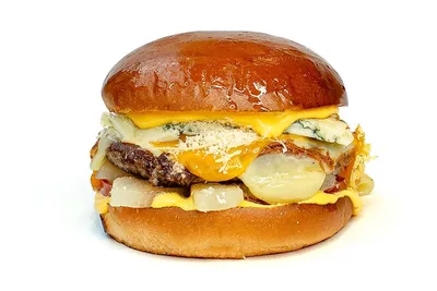 В Таиланде Burger King выпустил бургер с 20 слоями сыра - Газета.Ru |  Новости