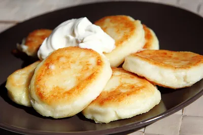 Сырники готовлю только так»: нежные, тающие во рту и вкусные очень (а  готовятся просто-просто) | Другая жизнь | Дзен