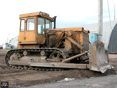 Тракторы Т-130 и Т-170 и их модификации. Фотогалерея, часть I.