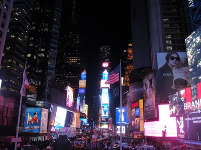 Samsung установила новейший LED-экран в самом сердце Нью-Йорка – Samsung  Newsroom Россия