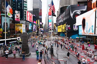 Таймс-сквер В Нью-Йорке Фотография, картинки, изображения и сток-фотография  без роялти. Image 21154944