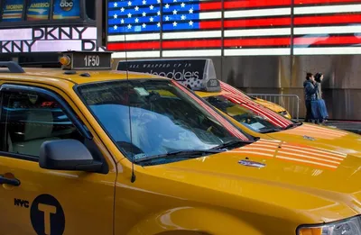 В Нью-Йорке скоро исчезнут легендарные такси: их осталось всего два — Motor