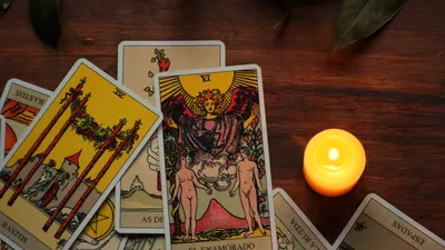 How To Calculate Your Tarot Year Card + 2022 Predictions | YourTango