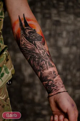 Тату на руке в тату салоне KokinTattoo в СПб