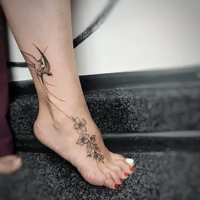 тату на ноге женские на щиколотке: 4 тыс изображений найдено в  Яндекс.Картинках | Foot tattoo, Tattoos, Maple leaf tattoo
