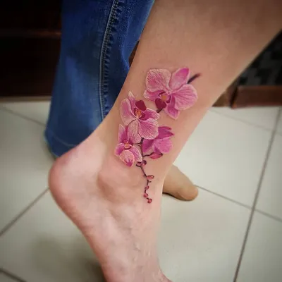 Нравится - ставь лайк ❤️❤️❤️ http://tattooink.com.ua/ - больше 50 000 тату  и эскизов #тату #татуировка #tatt… | Тату с орхидеями, Тату с колибри,  Татуировка на руке