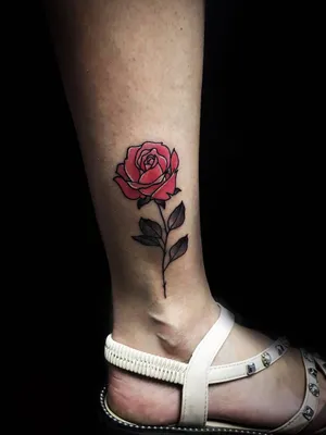 тату роза на ноге девушки 04.02.2020 №064 -rose tattoo for girl-  tatufoto.com - tatufoto.com