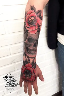 Перекрытие старой тату на запястье 🌹(Март 2017) ... А у вас есть старые  тату которые вам нужно было бы перекрыть? ...… | Татуировка с драконом, Тату  на спине, Тату