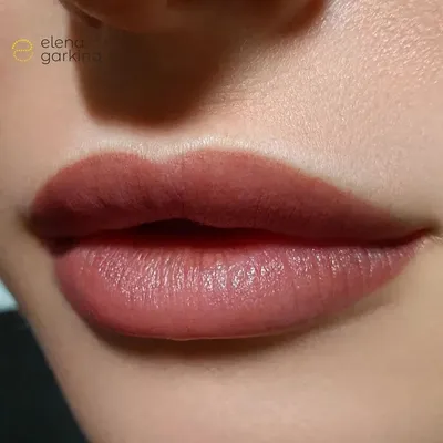 Перманентный макияж губ: мой опыт, заживление по дням, весь процесс и  зажившие губы - YouTube
