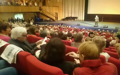 Сергей Собянин объявил о скором открытии Театра эстрады после реставрации /  Новости города / Сайт Москвы