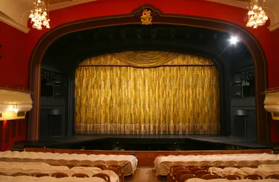 Театр новая опера фото зала фотографии