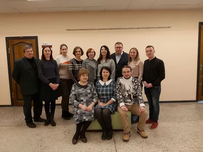 Карьера и личная жизнь красивой телеведущей новостей Первого канала - Алены  Лапшиной! | Знаменитости на ладони | Дзен