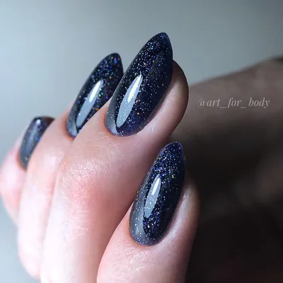 Модный черный маникюр 2024: тенденции и новинки | Nail art designs, Pretty  nails, Nails