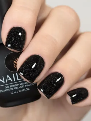 Идеальный в нанесении черный гель лак для меня @nail_republic_official и  топ vantablack от @americancreator.ru 🖤 А какие у вас фавориты… | Instagram