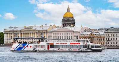 Аренда теплохода Амели в Санкт-Петербурге