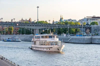 https://www.teploxodik.ru/ship/teplokhod-unikum