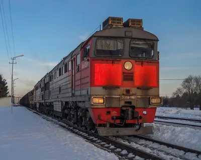 2TE116-1741 | Тепловоз 2ТЭ116-1741 с грузовым поездом, перег… | Flickr