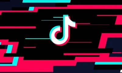 Tik Tok logo Stock Photo - Alamy