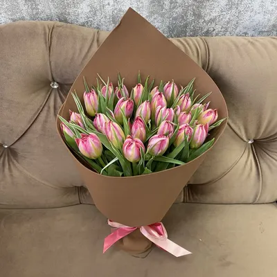 Букет из 35 сиреневых тюльпанов - купить в Москве по цене 4890 р - Magic  Flower