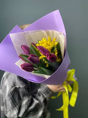 Розы, тюльпаны или мимозы: о чем расскажет ваш букет 8 Марта