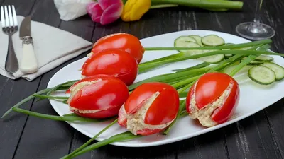 Закуска Красные Тюльпаны, такие помидоры понравятся всем. | Со Вкусом | Дзен