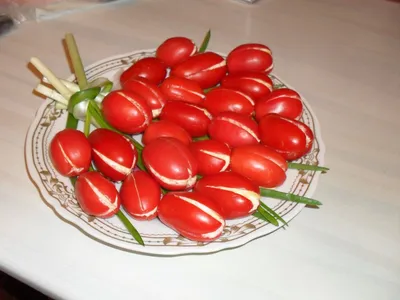 Закуска «Тюльпаны» из помидоров — пошаговый рецепт | С.Пудовъ