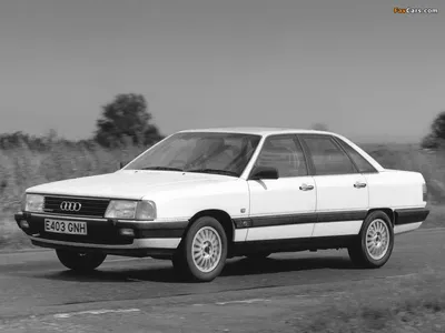 Audi-100-Avant-duo-C3-296 - e-tron connect