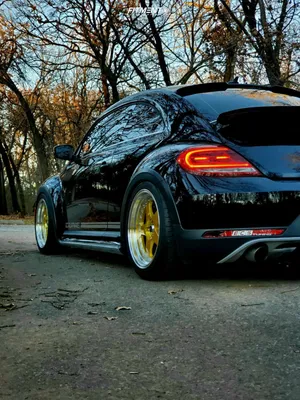 2016 Volkswagen Beetle Dune with 18x9.5 JNC Jnc010 and Federal 245x40 on  Coilovers | 1886470 | Fitment Industries