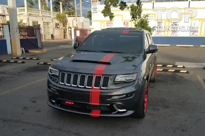 Тюнинг капот Demon на Jeep Grand Cherokee WK2