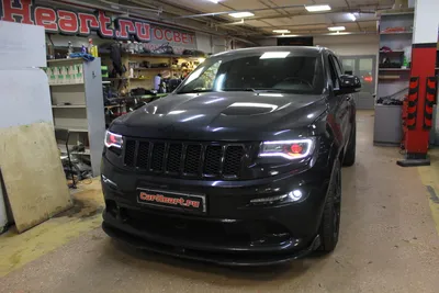Jeep Grand-Cherokee Tuning Bodykit WK2 (TYRANNOS) | SCL Performance