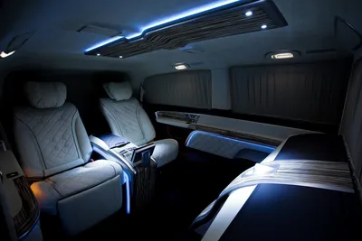 Luxury Truck - Carlex Design Interior in Mercedes Viano