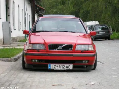 Volvo 440 \"Slutiz\" (1990) - Garaget