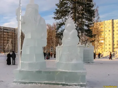 Депутаты городской думы проконтролировали уборку снега с улиц Тобольска |  25.01.2023 | Тобольск - БезФормата