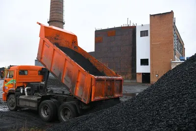 Более 5 тысяч тонн угля по социальной цене доставили жителям частных домов  в Углегорском районе