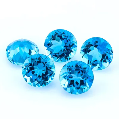 Glacier Large Emerald-Cut Swiss Blue Topaz Ring – LAGOS