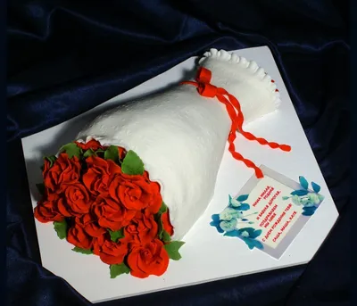Подарочный торт букет цветов № 408 стоимостью 7 450 рублей - торты на заказ  ПРЕМИУМ-класса от КП «Алтуфьево»