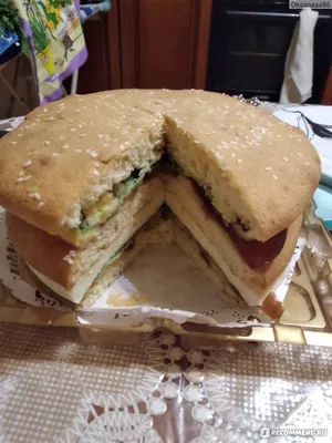 Оригинальный торт бургер — на заказ по цене 950 рублей кг | Кондитерская  Мамишка Москва