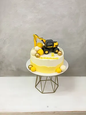 Торт экскаватор Начинка Сникерс Цена 3т #тортывбуйнакскеназаказ | Instagram